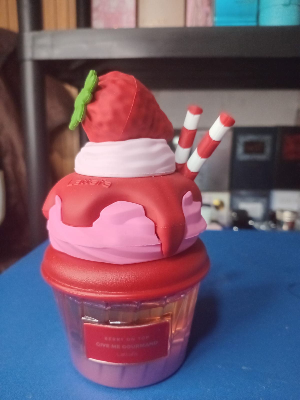 Berry on top lataffa