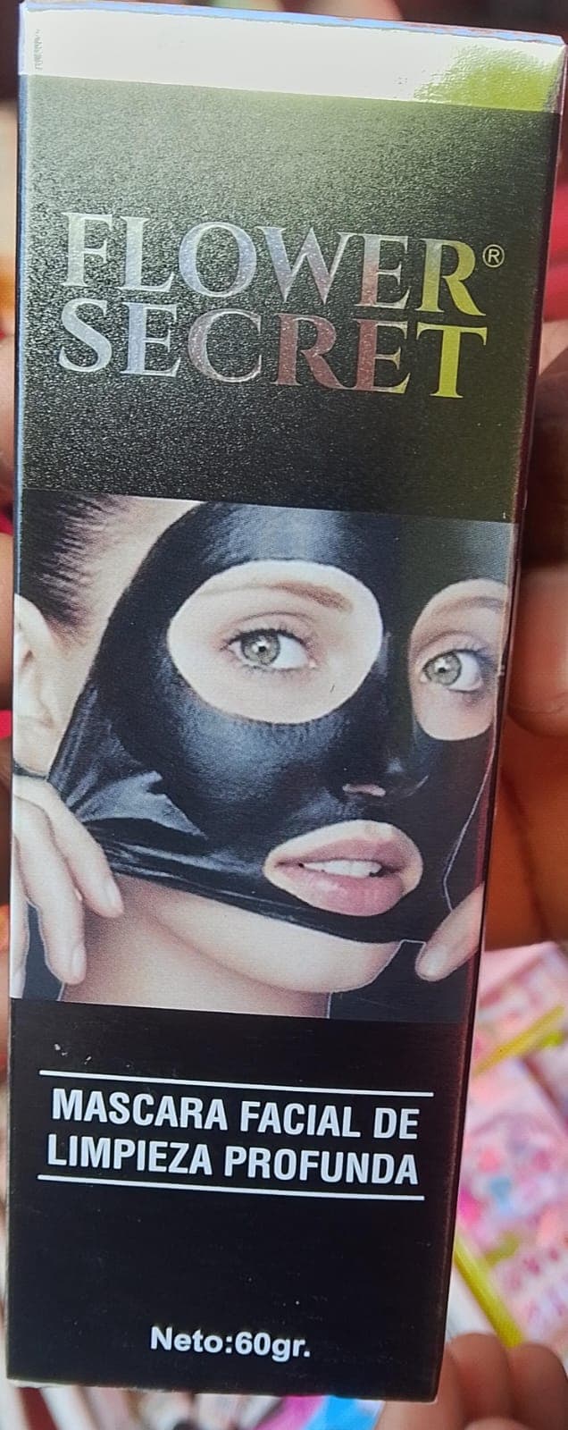 Mascara facial de limpieza profunda — imagen 1 de 1