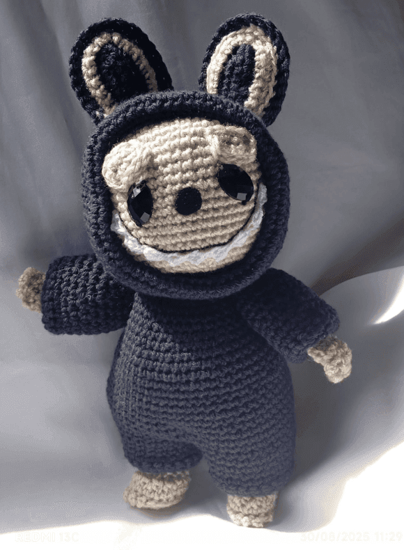 Labubu Amigurumi Tejido — imagen 1 de 2