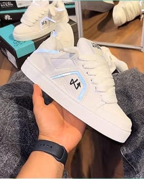 Zapatillas Loval Chunky White "Reflective" — imagen 1 de 1