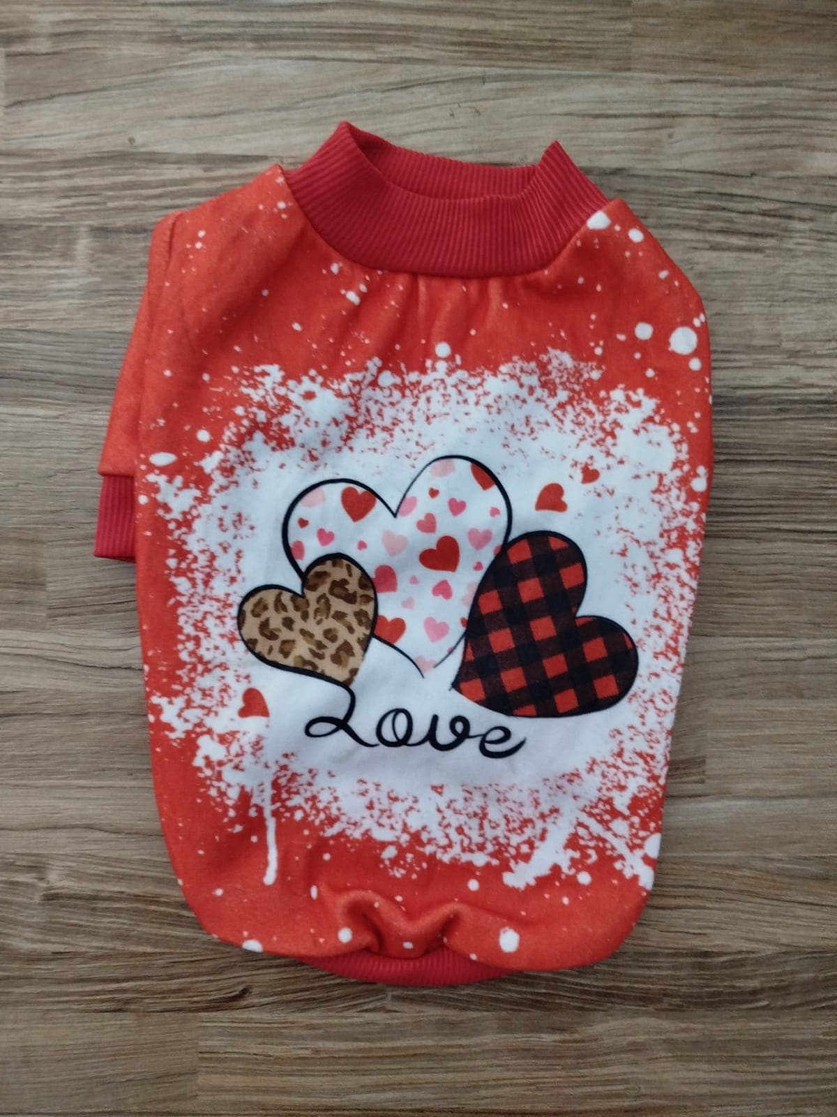 Sudadera LOVE T1 — imagen 1 de 2