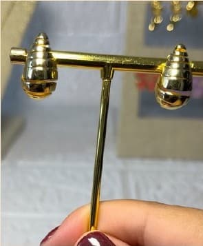 Aretes Gota Relieve — imagen 1 de 1