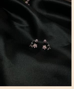 Aretes Ear Cuff Floral — imagen 1 de 1