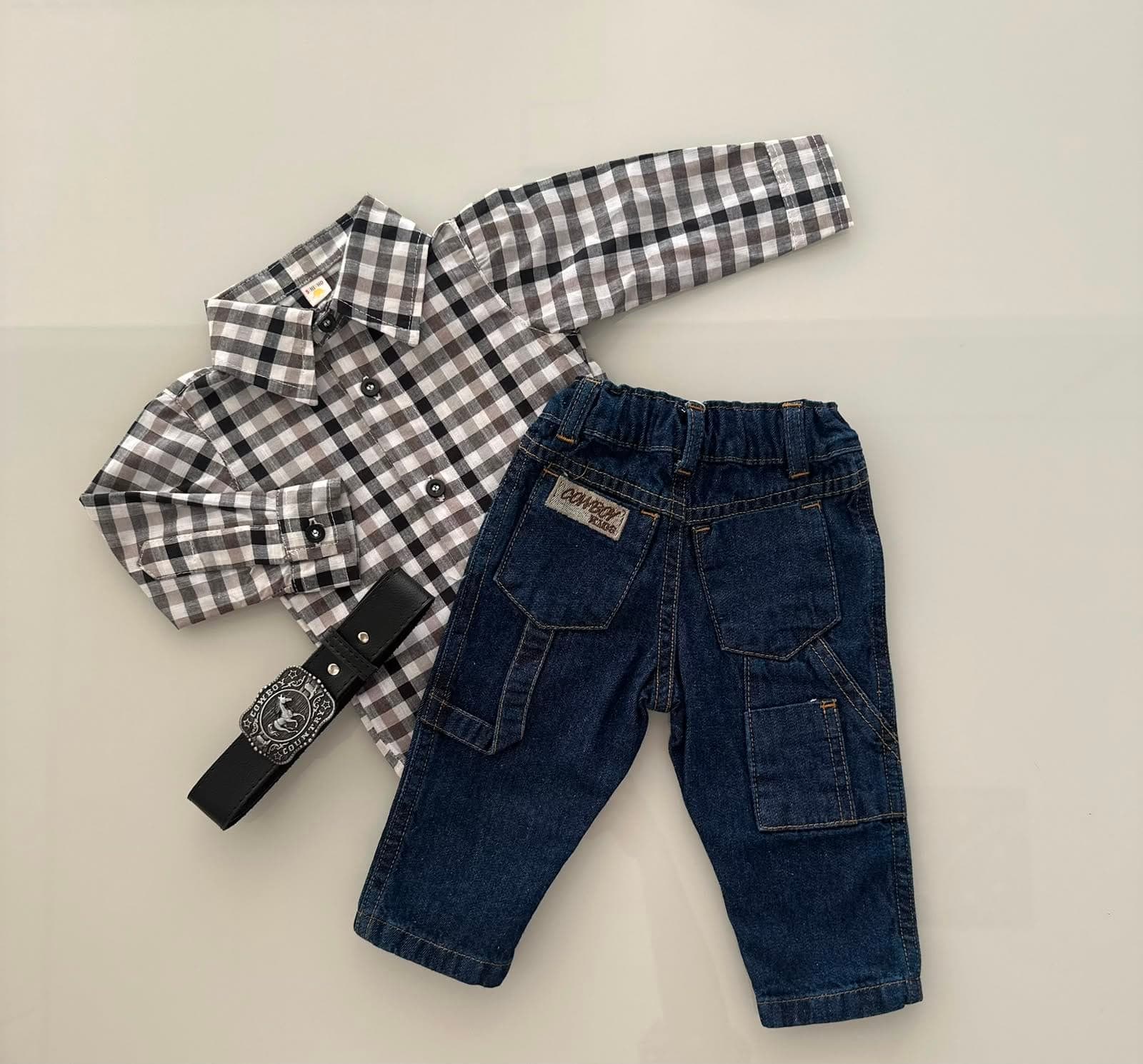 Conjunto Country Infantil Menino - Camisa Xadrez, Calça Carpinteira Cowboy Kids e Cinto