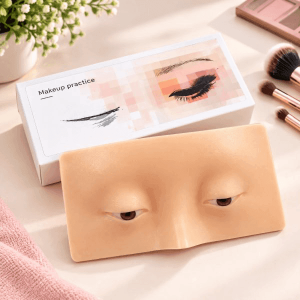 Soporte para practica de maquillaje — imagen 1 de 1